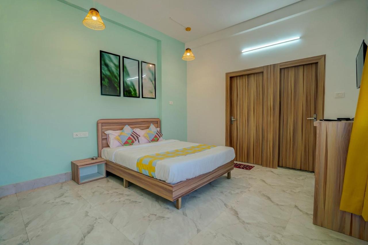 Oyo 79233 Hotel Hive Stays Kochi Zewnętrze zdjęcie