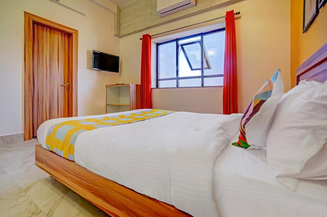 Oyo 79233 Hotel Hive Stays Kochi Zewnętrze zdjęcie